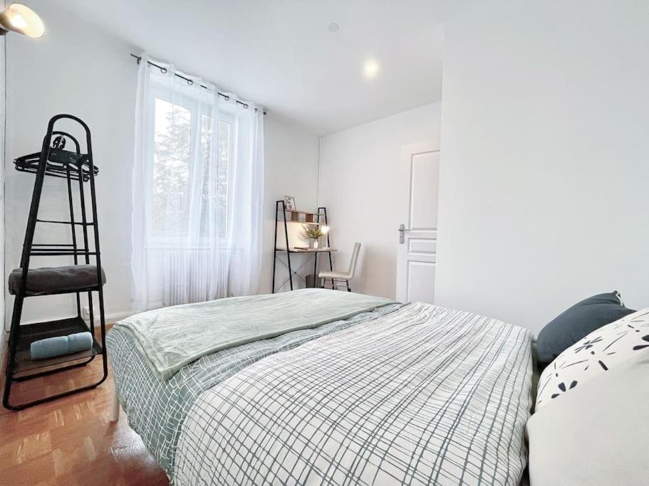 1 Appartement 3P Ideal Famille Travail Renove Lumineux Parking Gratuit Mulhouse Exterior foto